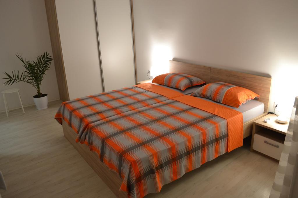 Lazarus Apartment Szkopje Kültér fotó